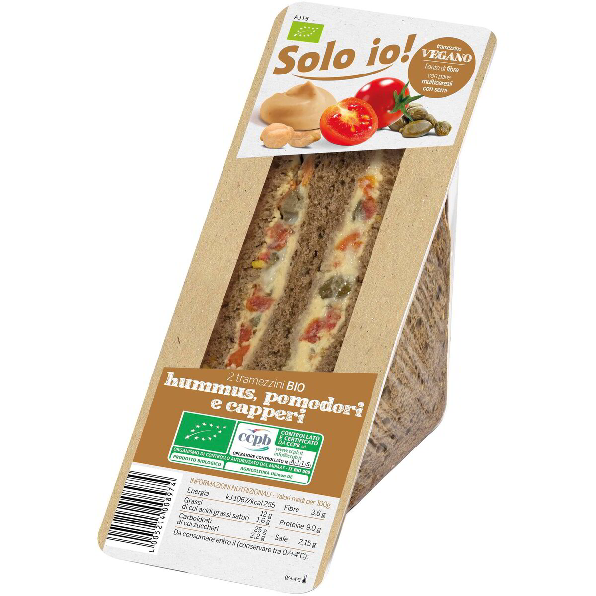 Tramezzino hummus ceci pomodori e capperi