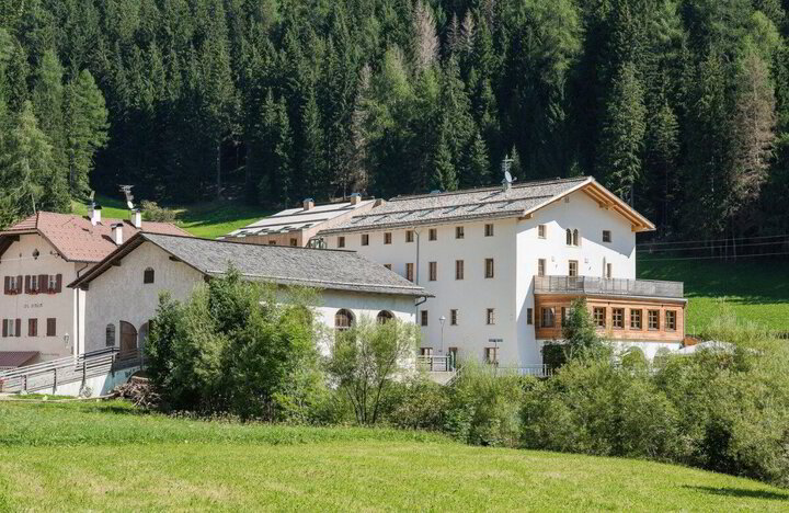 Hotel Zum Hirschen 1