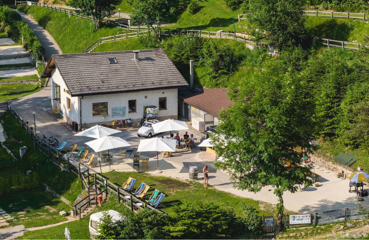 Magnifiko Camp